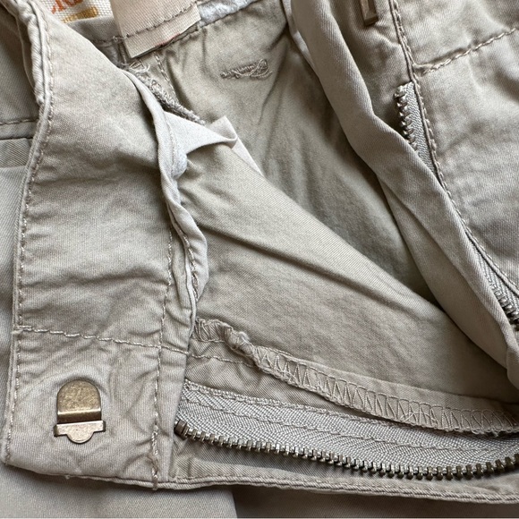 J. Crew NWOT Tan Utility Chino Classic Twill Cotton Roll Up Shorts size 12 - Picture 14 of 15